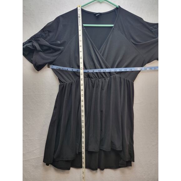 Torrid Women's Black Faux Wrap Blouse, Size 0/L - Picture 2 of 14